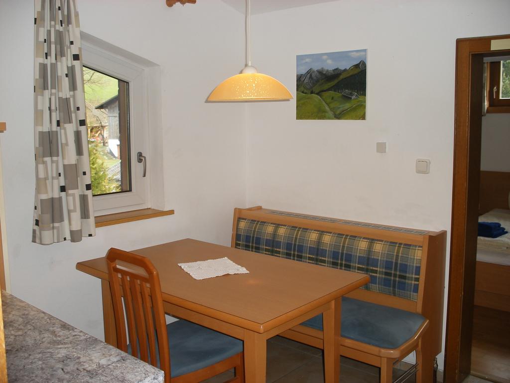 Haus Ausserbach Gaschurn Oda fotoğraf